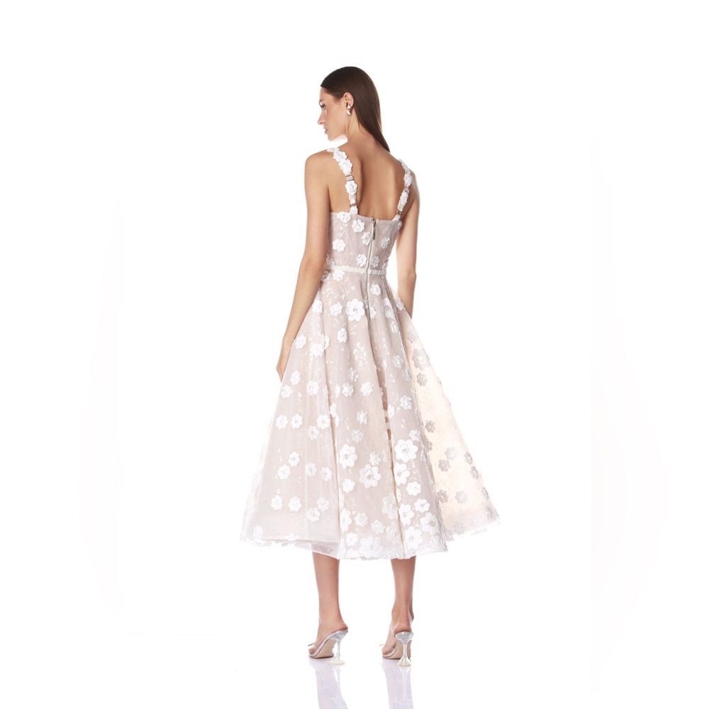 NEW Bronx and Banco Mademoiselle Embroidered White Floral Midi Bridal Dress - Picture 5 of 15